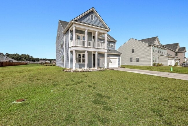 Foto del edificio - 6 Bedroom, 4.5 Bathroom Home in Cane Bay - Summerville
