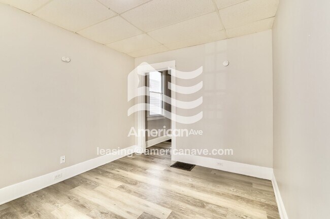 Foto del edificio - 2309 Date St