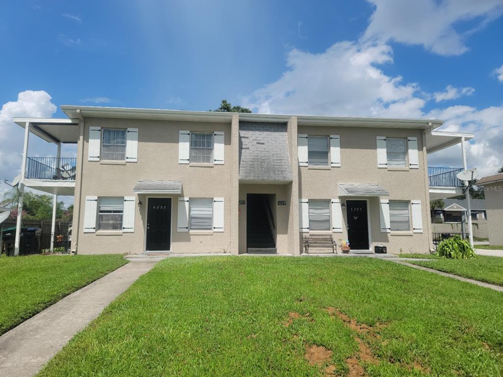 Primary Photo - 4227 Parkside Dr