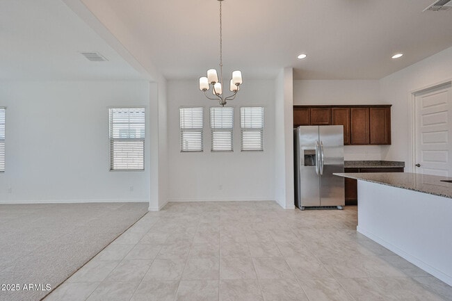 Foto del edificio - 25074 N 75th Ln