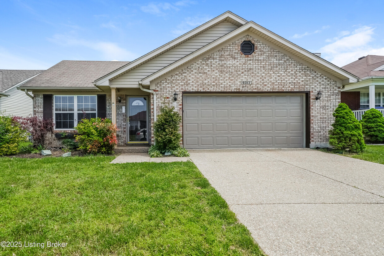 Foto principal - 9317 Longhorn Ct