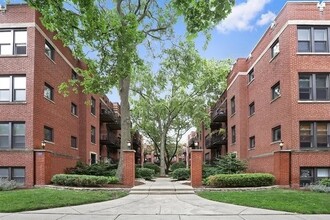 Building Photo - 5913 N Paulina St
