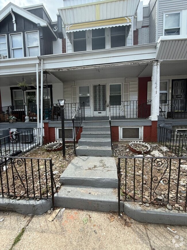 Building Photo - 714 S Cecil St