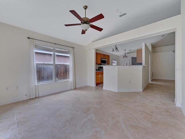 Foto del edificio - 2111 Corner Point Ct