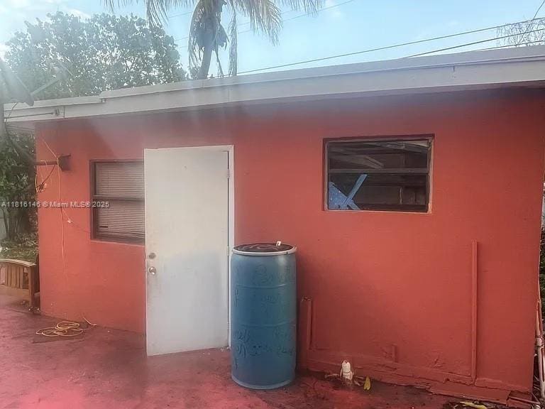 Primary Photo - 430 NW 121st St