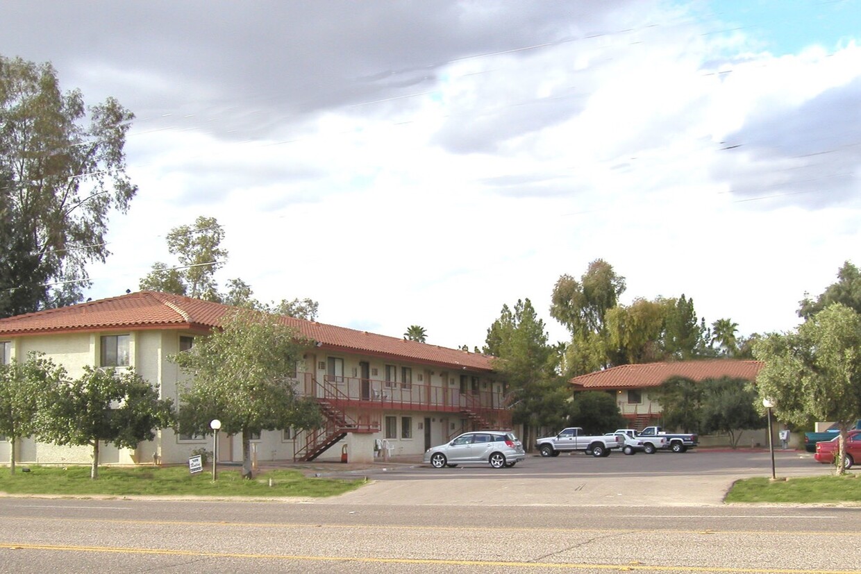 Primary Photo - Mountain View Apartments