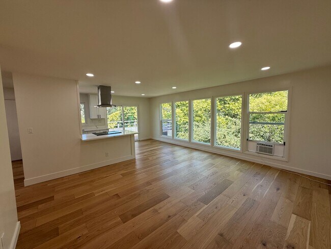 Foto del edificio - LEAFWOOD CIRCLE