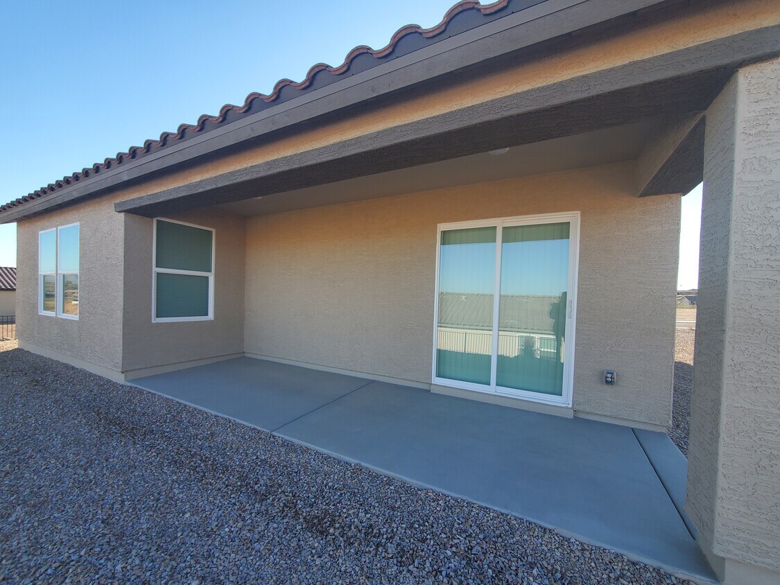 Foto principal - 1920 Broken Arrow Dr