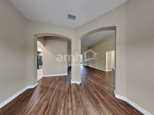 Foto del edificio - 2042 Ancient Oak Dr