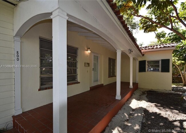 Building Photo - 800 Andalusia Ave