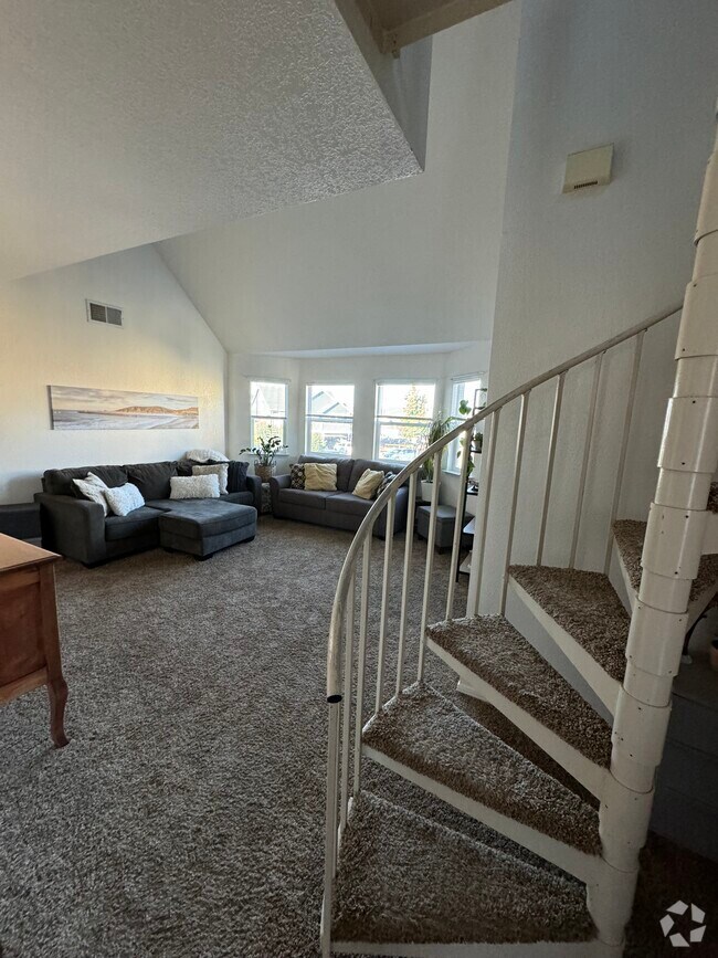 Atascadero/Templeton Loft Apartments for Rent Atascadero, CA 1 Rentals