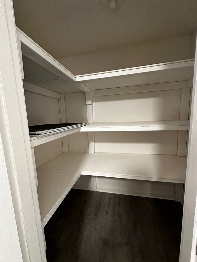 Foto del edificio - 76 S Haardt Dr