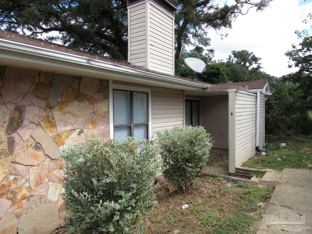 Primary Photo - 6346 W Fairfield Dr