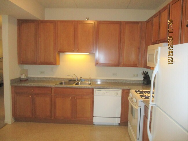 Building Photo - 9530 Cook Ave