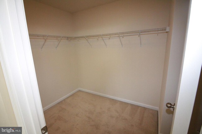 Foto del edificio - 7261 Stallings Dr