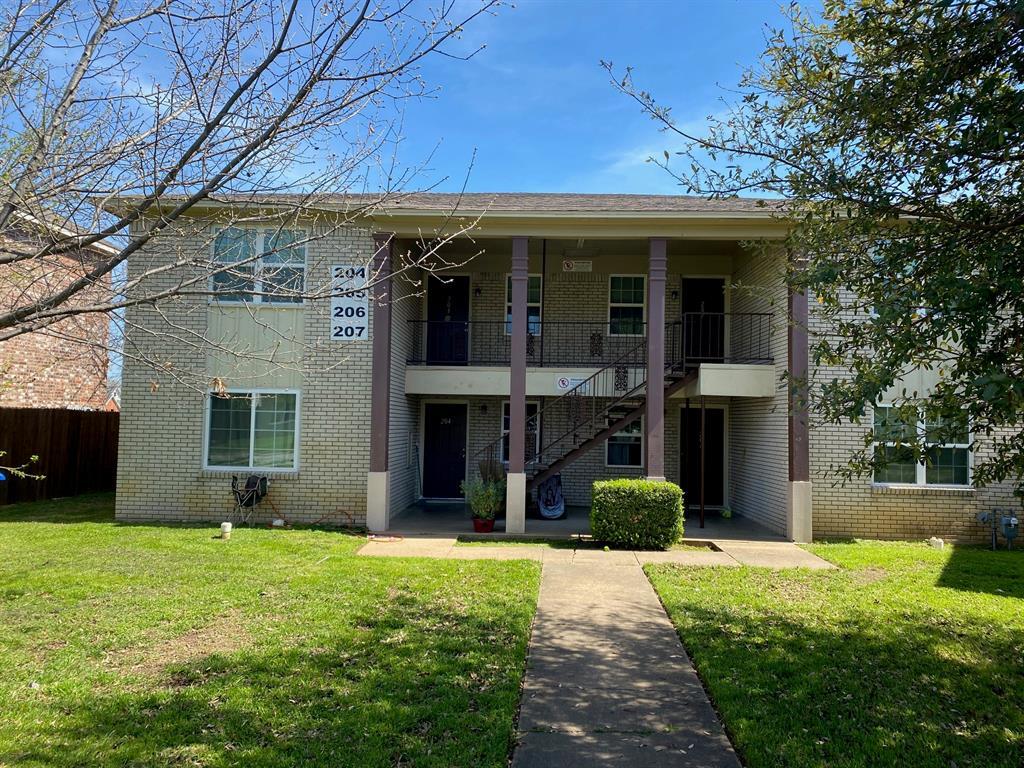 Primary Photo - 204 Alpine Ct