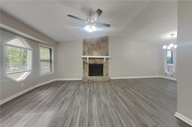 Building Photo - 3069 Jonathan Ct SW