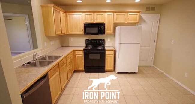 Foto del edificio - 3bed/2bath house in Nampa w/2 car garage, ...