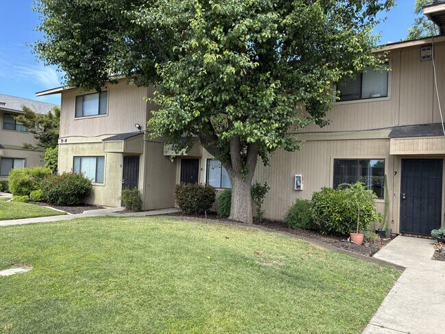 Foto del edificio - 1808 Colorado Ave