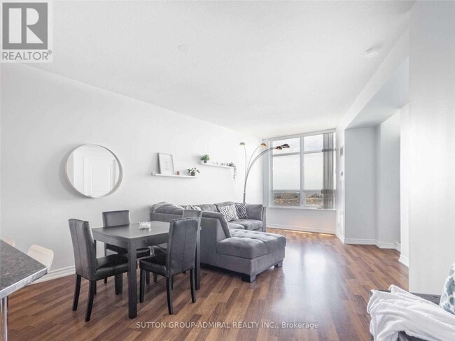 Building Photo - 9225 Jane St