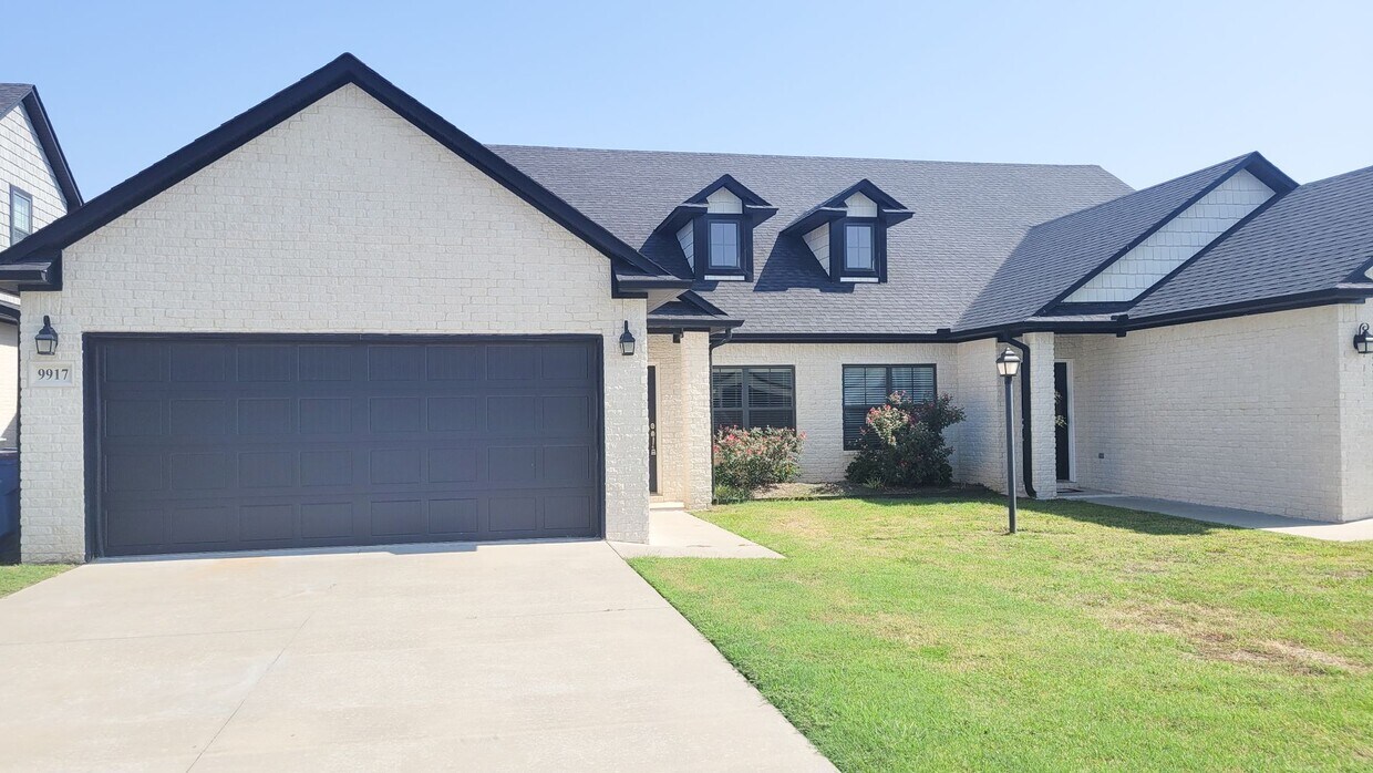 **Move In Special: $1500 to Move In (incl... - **Move In Special: $1500 to Move In  (incl...