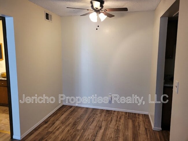 Building Photo - 3550 S Harlan St