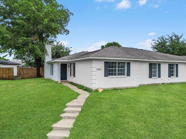 Building Photo - 7302 Vista Cliff Dr