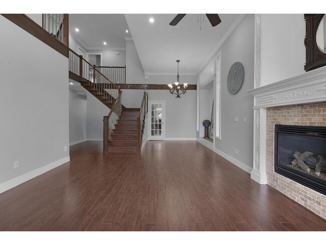 Building Photo - 27708 Lantern Ave