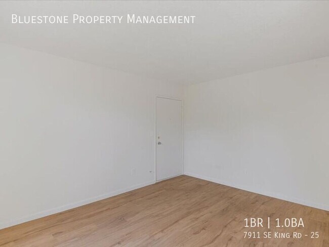 Foto del edificio - 7911 SE King Rd