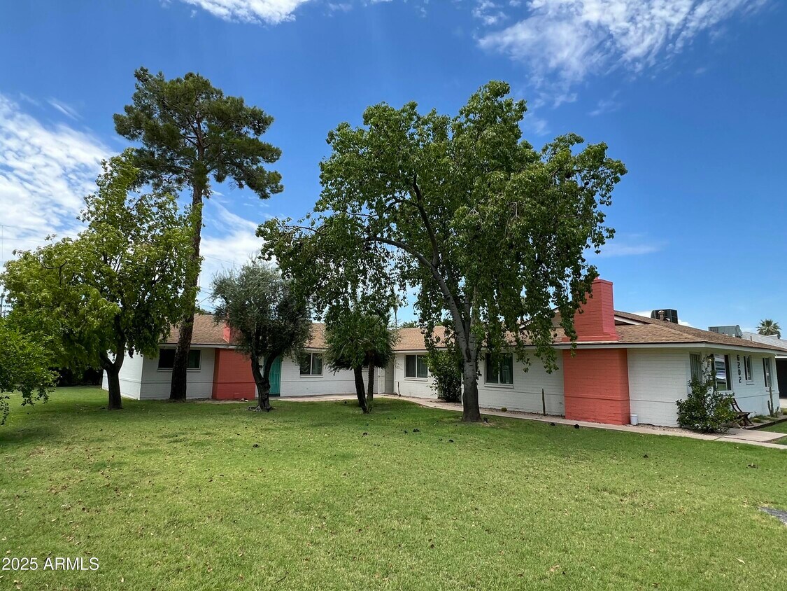 Foto principal - 6202 N 14th St