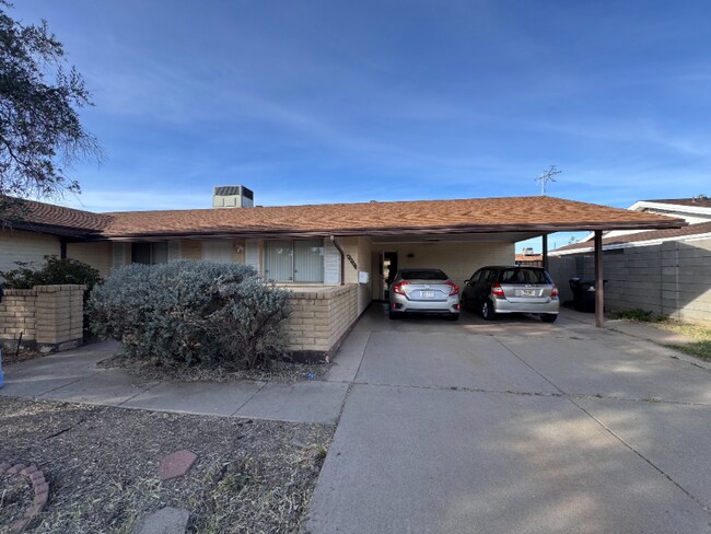 Building Photo - 4214 W Frier Dr