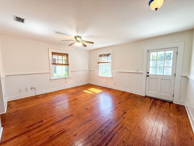 Foto del edificio - 408 NW 4th St