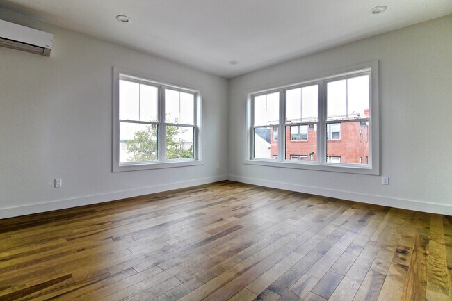 Viviendo - 408 Atwells Ave