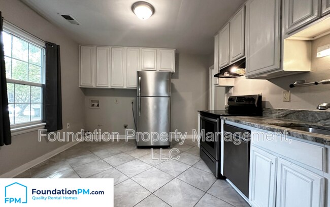 Foto del edificio - 3544 Marion Ave