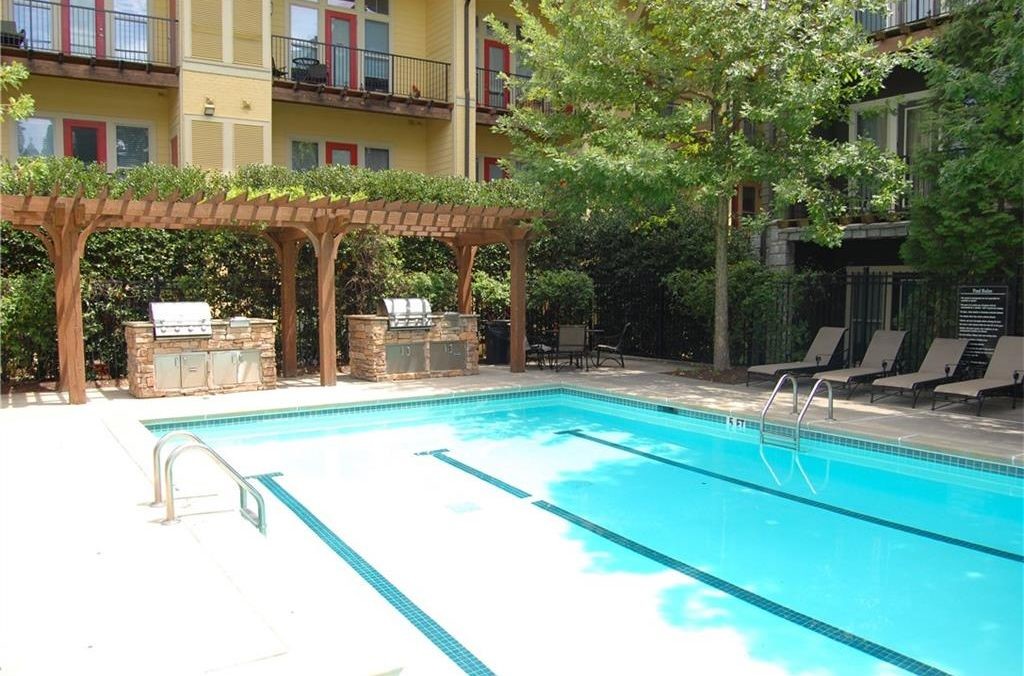 Pool - 1195 Milton Terrace SE