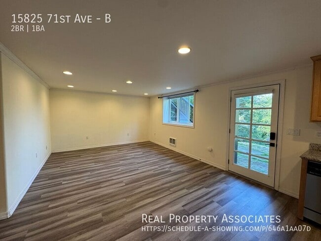 Foto del edificio - 15825 71st Ave NE