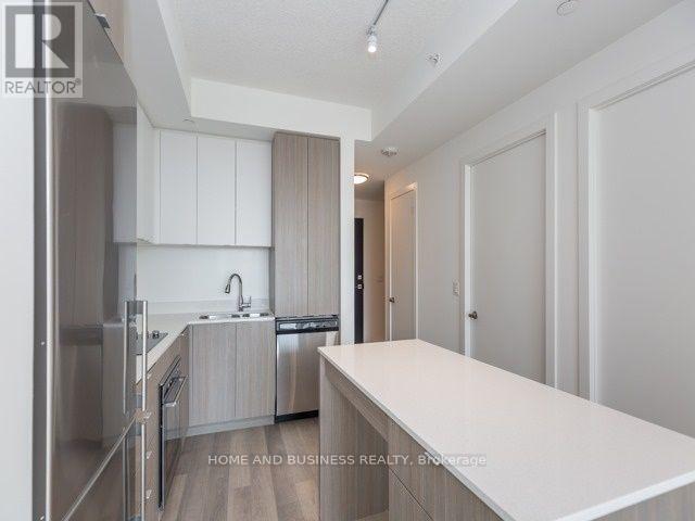 Photo du bâtiment - 5220 Dundas St
