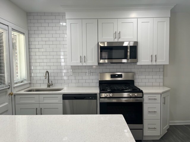 Foto principal - 1691 King Ave