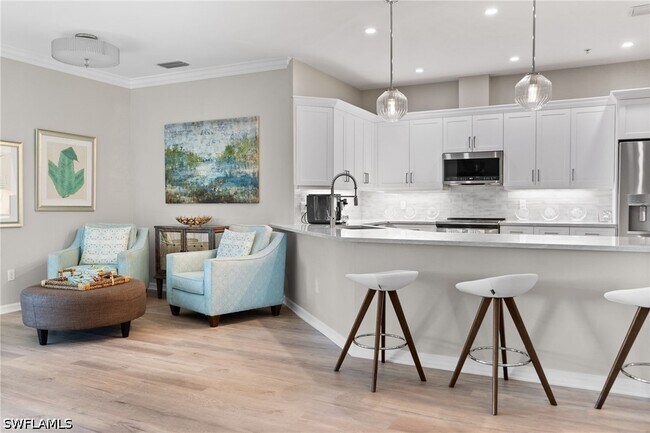 Foto del edificio - 1540 Clermont Dr