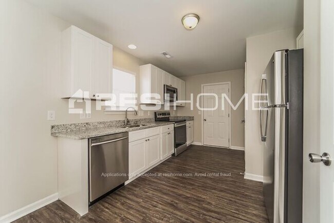 Foto del edificio - 2821 Reid Meadows Dr