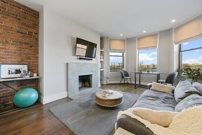 Foto del edificio - 482 Beacon St