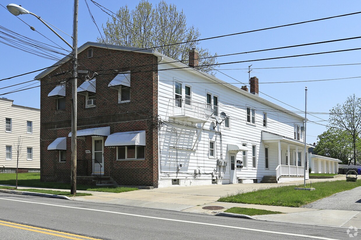 Foto del edificio - 4963 E 71st St