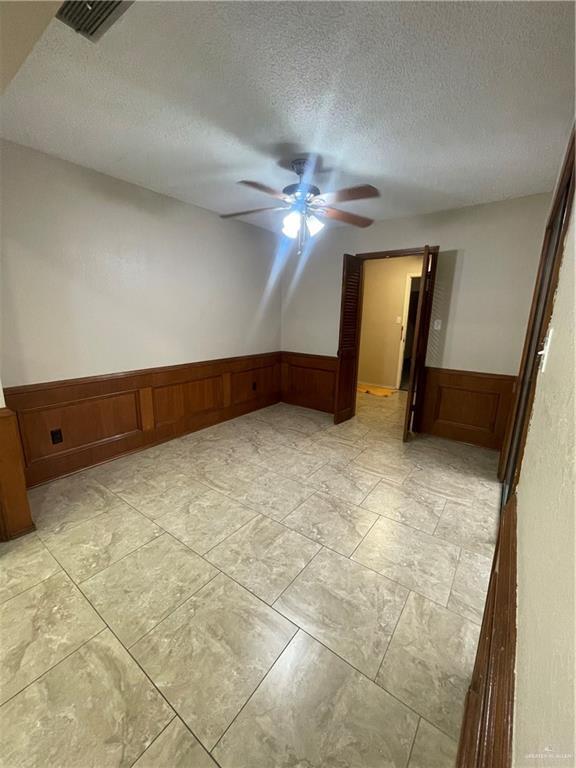 Foto del edificio - 14 Toronto Ave