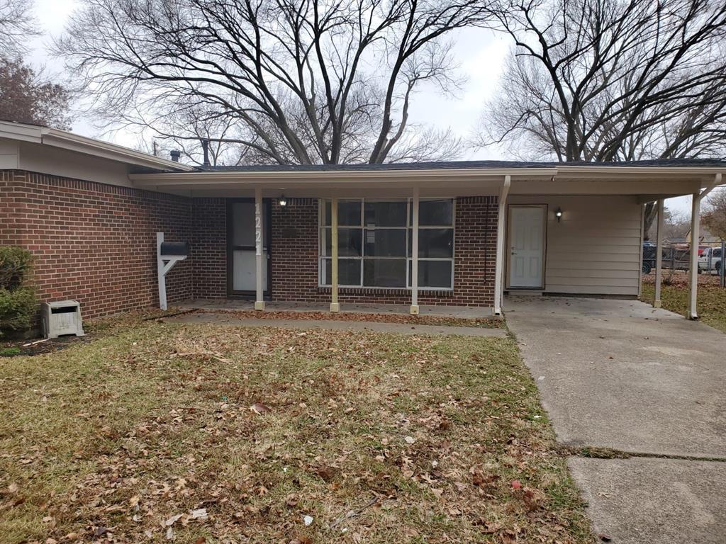 Primary Photo - 1221 Sunnybrook Dr