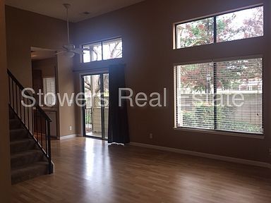 Foto del edificio - 3472 Smoketree Commons Dr