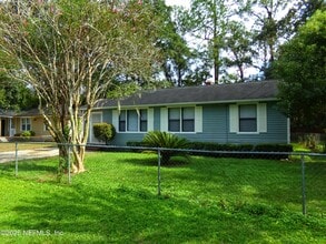 Building Photo - 2456 Ellington Ave