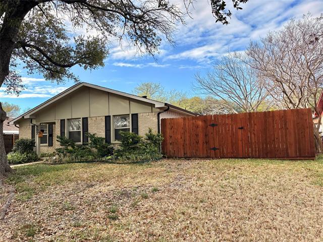 Foto del edificio - 937 Harvest Glen Dr