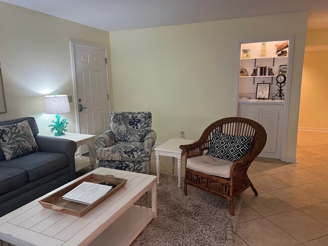 Foto del edificio - Furished 3BR Condo in Sea Pines