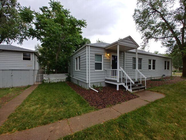 Front Side - 1220 Ammons St.