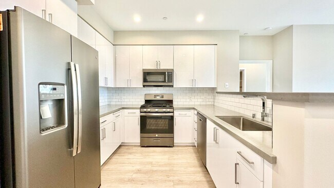 Foto del edificio - Live the Coastal Life- 2BR/2BA Condo Just ...